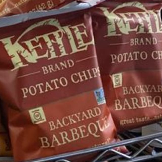 Kettle Chips - Backyard BBQ.